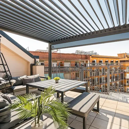 Stunning Penthouse With Rooftop Terrace & Pool Apartment Lloret de Mar