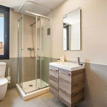 Apartment Stunning Penthouse With Rooftop Terrace & Pool *